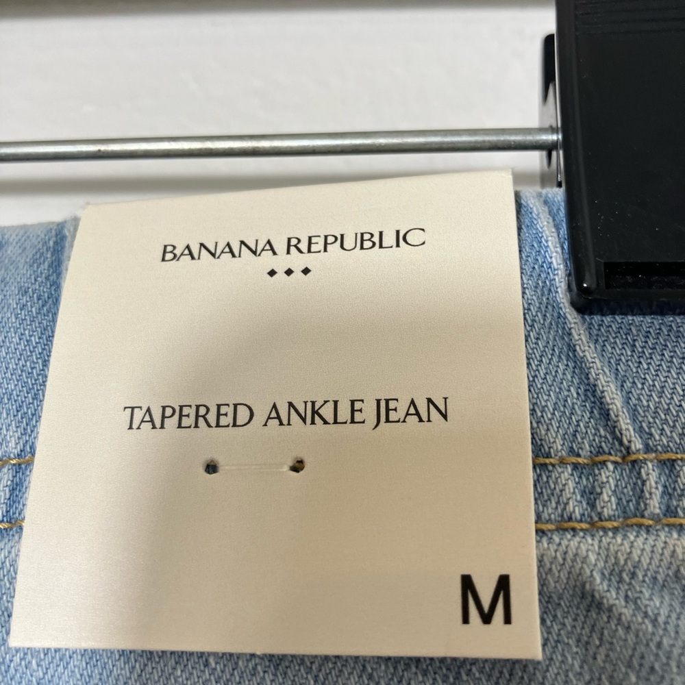 Banana‎ Republic Mid Rise Tapered Barrel Jean Sz M Light Wash 90's Casual NEW!! - Picture 4 of 9